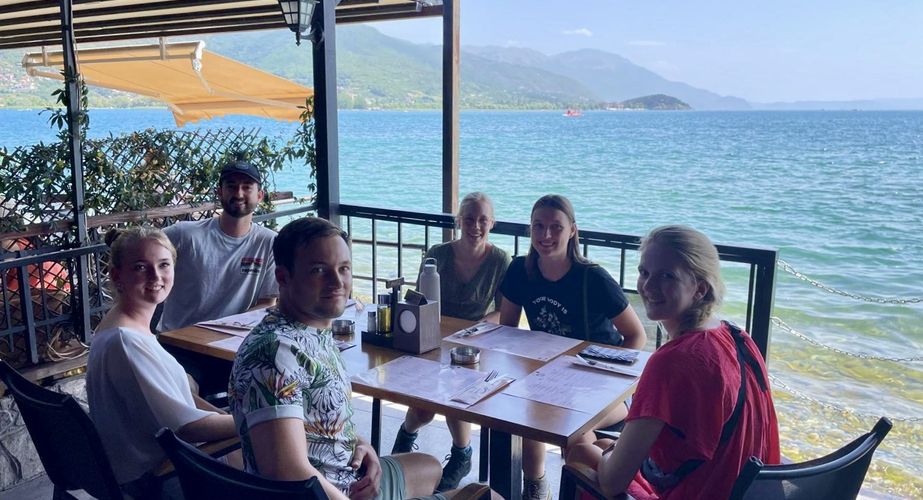 Balkan eten terras Balkan eten terras